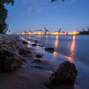 بندرگناوه چگونه بندری میباشد؟